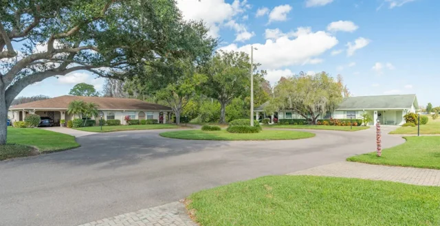 kings-point-adult-community-homes17-638dcab9
